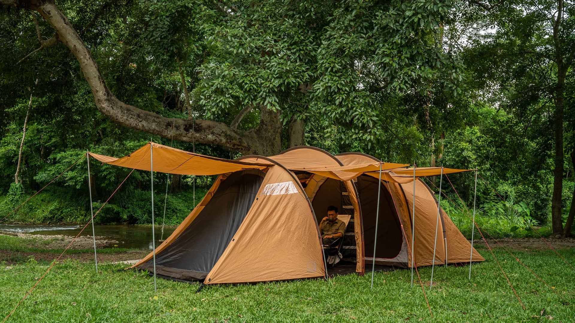 quechua t4 1 tent Glamping Tent (4 pax) – Roskilde Festival